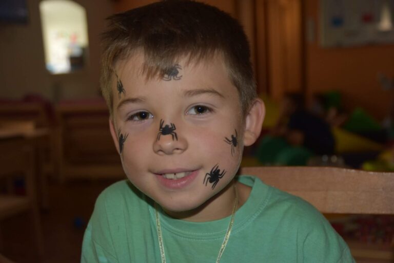 Malování na obliček